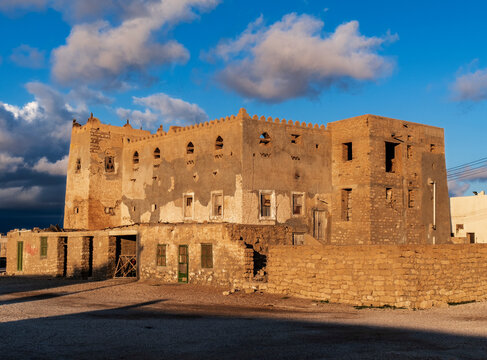 OLD OMANI HOUSE