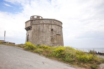 Fototapeta na wymiar Irish's tower on the coast