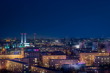 Blick auf die Stadt in der Nacht