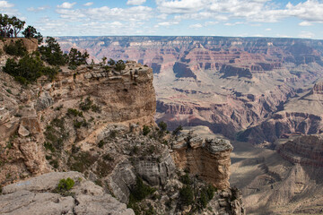 Fototapeta na wymiar Der Blick in die Schlucht des Grand Canyon in den USA. 