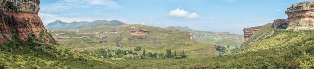 Panorama of Glen Reenen in Golden Gate Highlands National Park