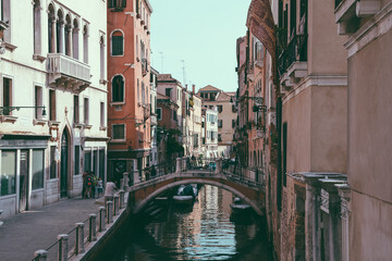 Fototapeta na wymiar Panoramic view of Venice narrow canal with historical buildings