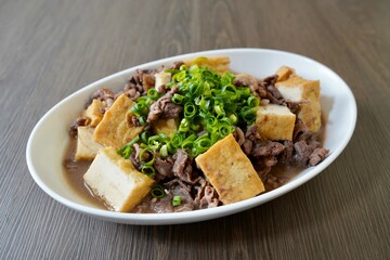 肉豆腐