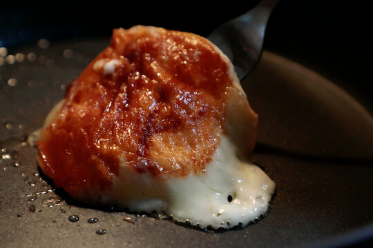 焼きカチョカバロ_Caciocavallo