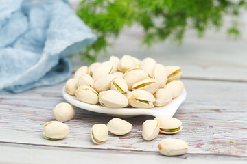 Organic pistachios