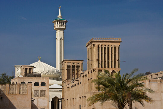 Mosque and wind towers in Bastakia Quarter of Old Dubai, United Arab Emirates