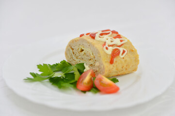 food, bread, sandwich, salad, meal, cheese, plate, fish, dinner, lunch, healthy, chicken, vegetable, dish, snack, lettuce, breakfast, salmon, tomato, fresh, pie, appetizer, gourmet, green, meat