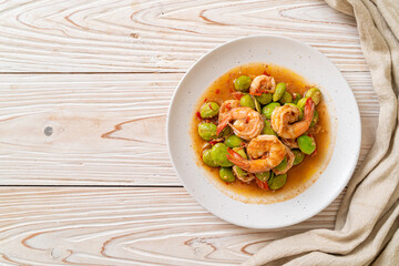 Stir-Fried Twisted Cluster Bean with Shrimp