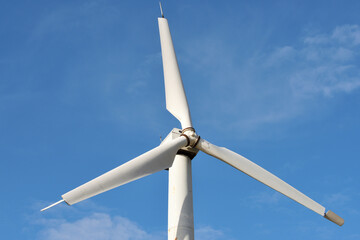 Wind turbine