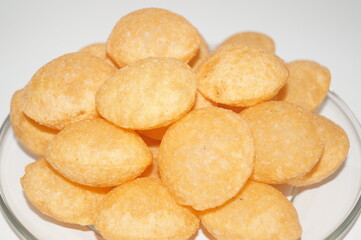 Fresh pani puri with mint water