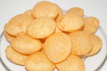 Fresh pani puri with mint water