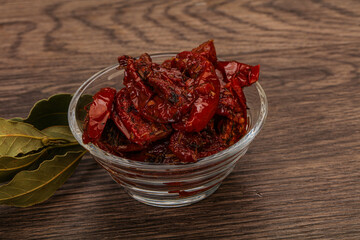 Dry tomato heap in the bowl