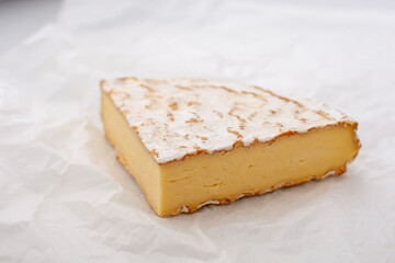Brie de Melun