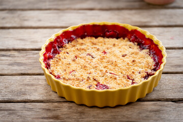 strawberry crumble pie home made
