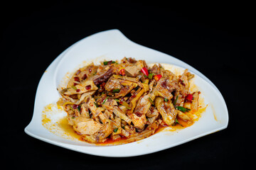 Shredded chicken with cold 