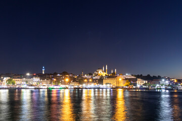Fototapeta na wymiar Sunset of Golden Horn near Galata Bridge in Istanbul, Turkey