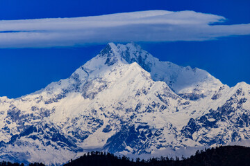 Fototapeta na wymiar Mt. Kanchenjunga