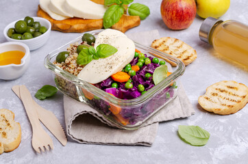 Vegetable salad with quinoa and cheese