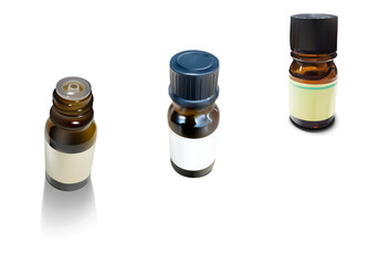 アロマオイル　イラスト　背景が透明なのでどんな背景にも馴染みます。　三種類