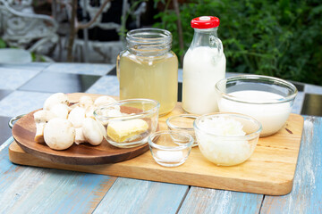 Ingredient for cooked Mushroom Cream Soup