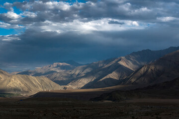 Fototapeta na wymiar Mountain landscape with blue sky in Ladakh, India