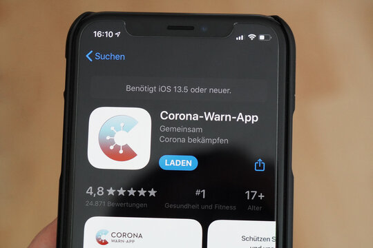 Offizielle Corona-Warn-App auf iPhone X am 17.06.2020 in Hannover