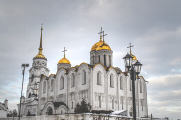 Fototapeta na wymiar The evening skyline at Assumption Cathedral, or known as 
