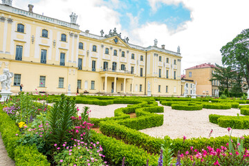 Białystok Podlasie pałac park branickich Pałac zamek ogród krzewy © Dariusz
