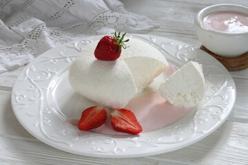 Cheese with strawberry yogurt