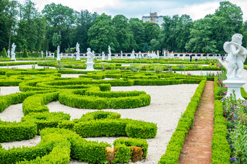 Białystok Podlasie pałac park branickich Ogród drzewa krzewy zieleń rzeźby © Dariusz