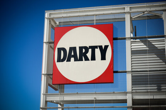 darty signboard