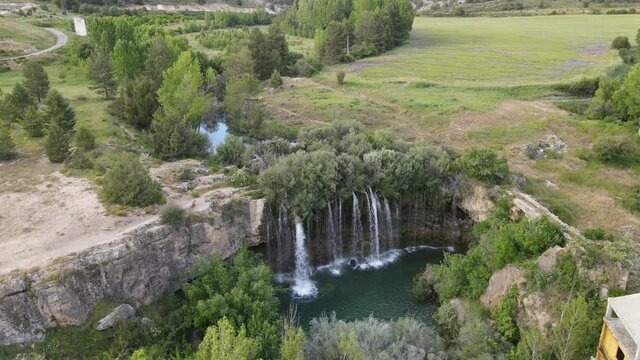 Cascada del Molino de San Pedro, El Vallecillo, Teruel