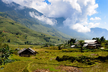 Fototapeta na wymiar It's Village and nature in Northern Vietnam on a beautiful sunny day