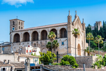 Naklejka premium Church, village and mountain landscape in Arta, Majorca
