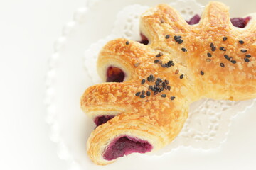 homemade taro yam paste filling in pastry for breakfast 