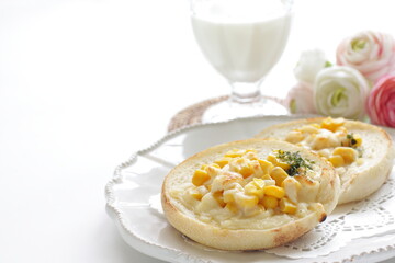 Sweet corn and cheese toasted English muffin sandwich