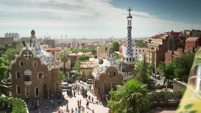 Timelapse video of visitors at Park Guell, Barcelona, Spain