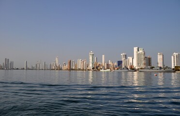 Obraz premium Nowoczesne budynki w Kartagenie w Kolumbii