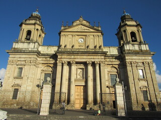 Fototapeta na wymiar Catedral Metropolitana Apostol Santiago - CIUDAD DE GUATEMALA - GUATEMALA CITY - GUATEMALA 