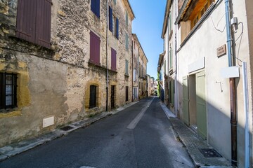 Cucuron, village du Vaucluse dans le massif du Luberon.