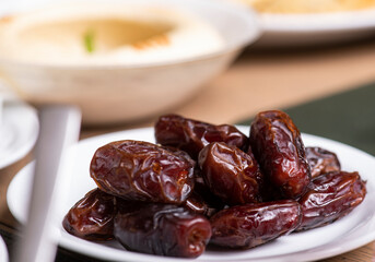 Raw Organic Dates Ready to Eat