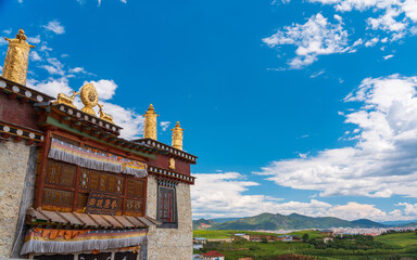 Obraz premium Ganden sumtseling monastery in yunnan province