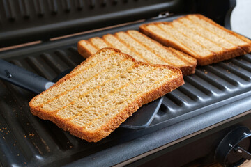 Grilled sandwich bread