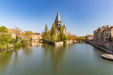 Fototapeta na wymiar Metz, France, Temple Neuf view