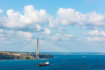 Obraz premium Yavuz Sultan Selim Bridge in Istanbul, Turkey.