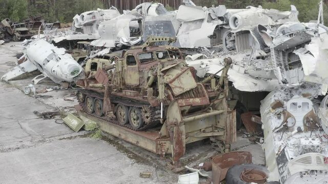 
Video from the drone. Equipment cemetery in the village of Buryakovka. Radioactive transport that participated in the liquidation of the Chernobyl accident. Remains of burial equipment. Exclusive sho