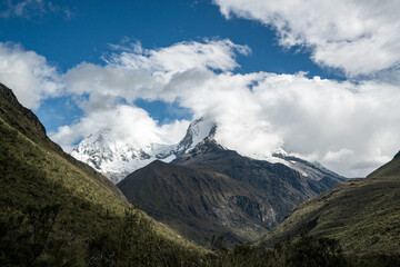 Obraz na płótnie Canvas Huascaran mountain, Peru