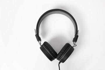 earphones are extremely convenient to use black for tablet pc mobile phone computer