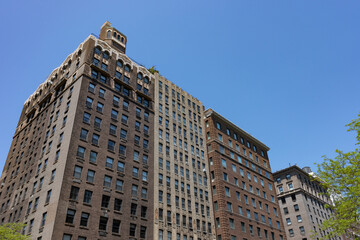 Fototapeta premium Row of Old Residential Skyscrapers on Park Avenue on the Upper East Side of New York City