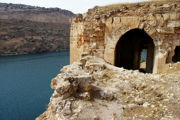 Fototapeta premium Euphrates river & Crusaders castle Rumkale